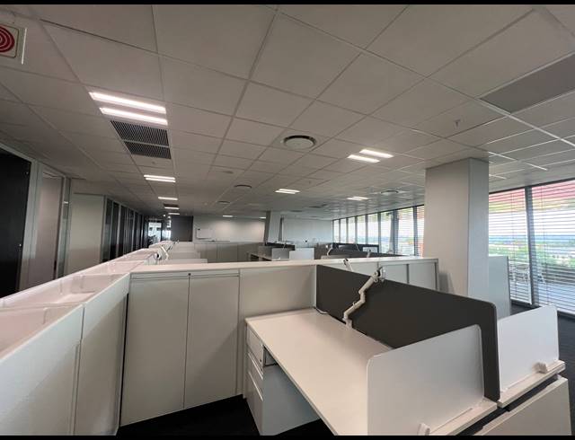 740M² OFFICE TO LET IN SANDTON CENTRAL